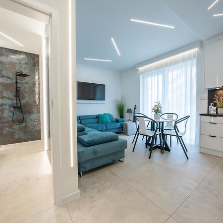 Apartament Z Tarasem Morska 8 Rewal 50M Do Morzaアパートメント エクステリア 写真