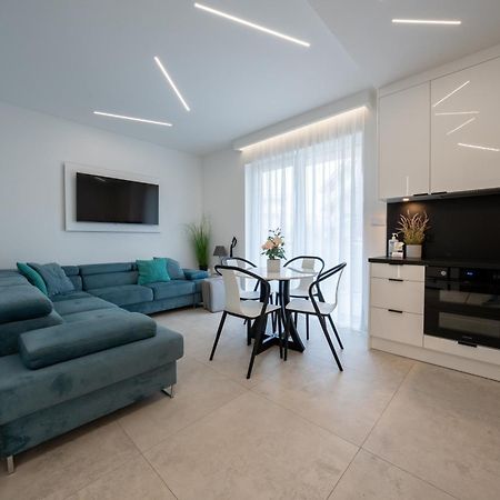 Apartament Z Tarasem Morska 8 Rewal 50M Do Morzaアパートメント エクステリア 写真